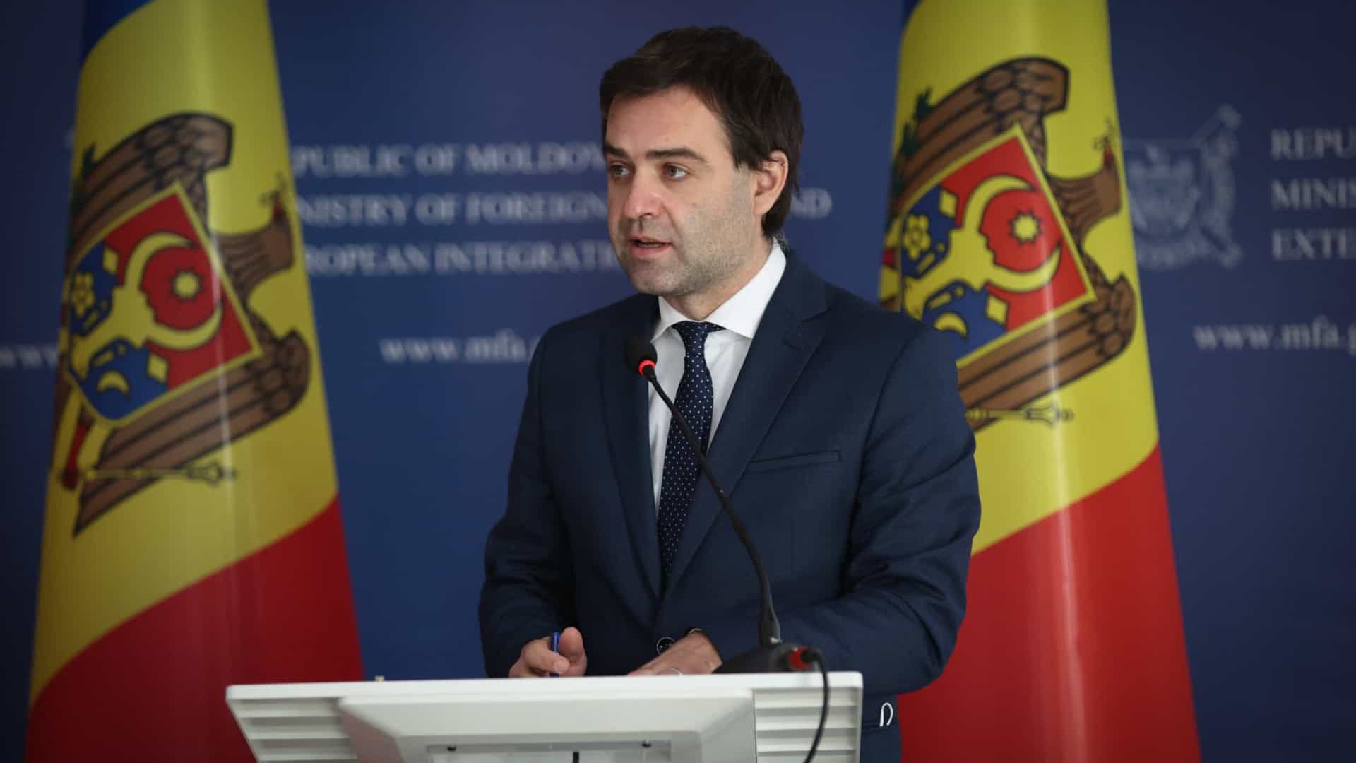 “Mísseis lançados por navios russos cruzaram o espaço aéreo da Moldova”