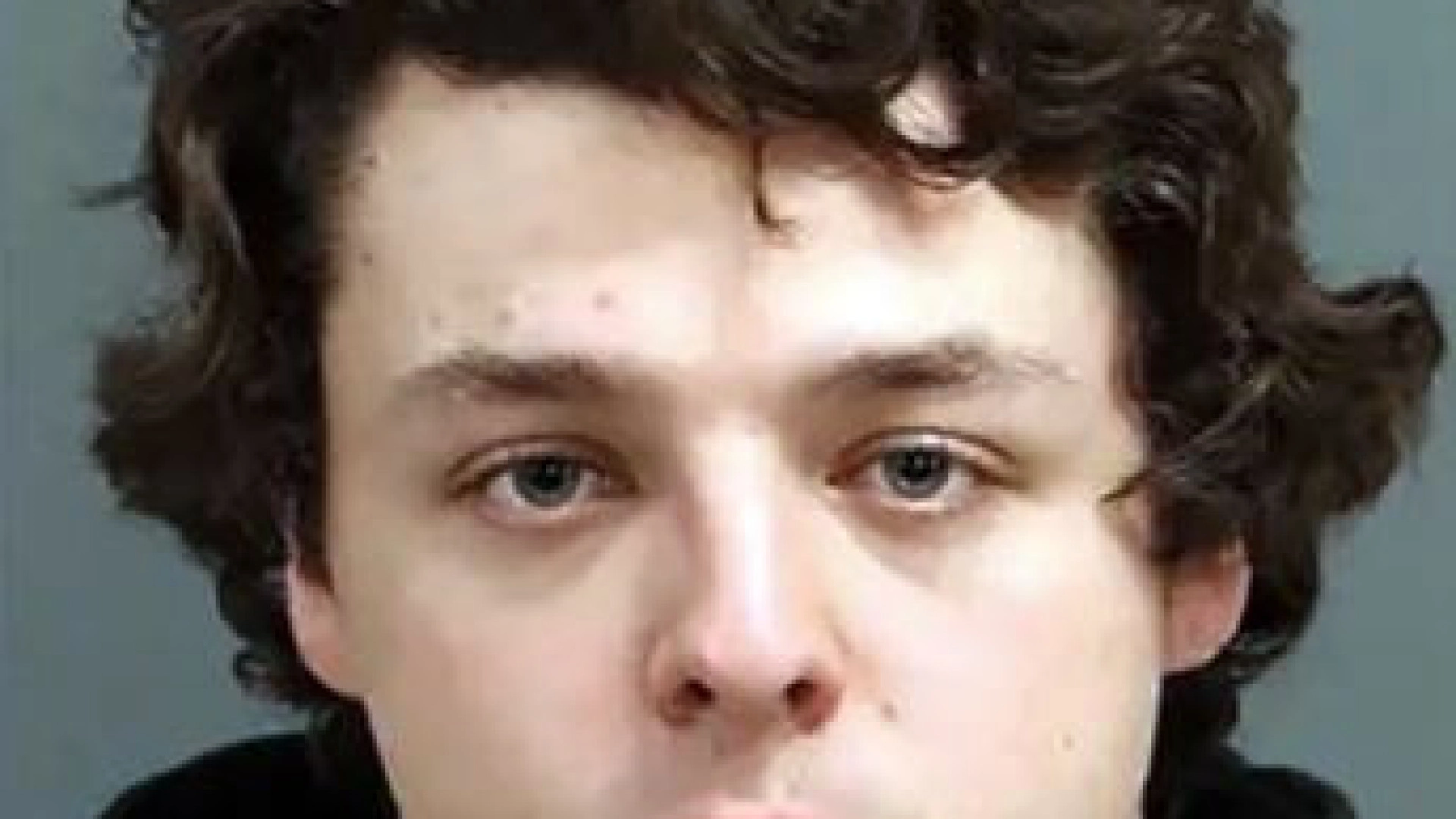 Ameaça de bomba e ataque a discoteca gay: O perfil do atirador