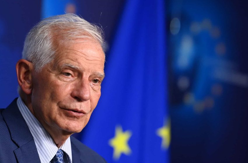  Borrell: Corrupção no Parlamento Europeu é “muito preocupante”