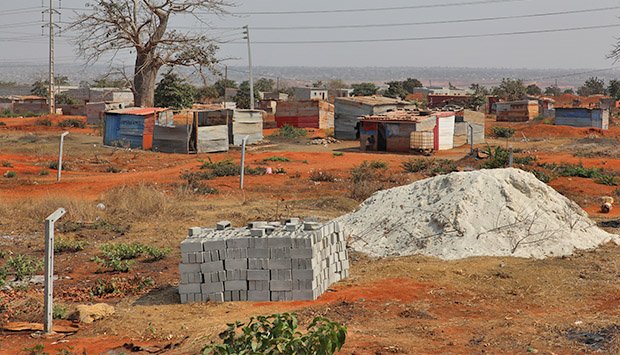 Administração de Belas acusada de “vistas grossas” no litígio de um terreno de 6 hectares no Kilamba
