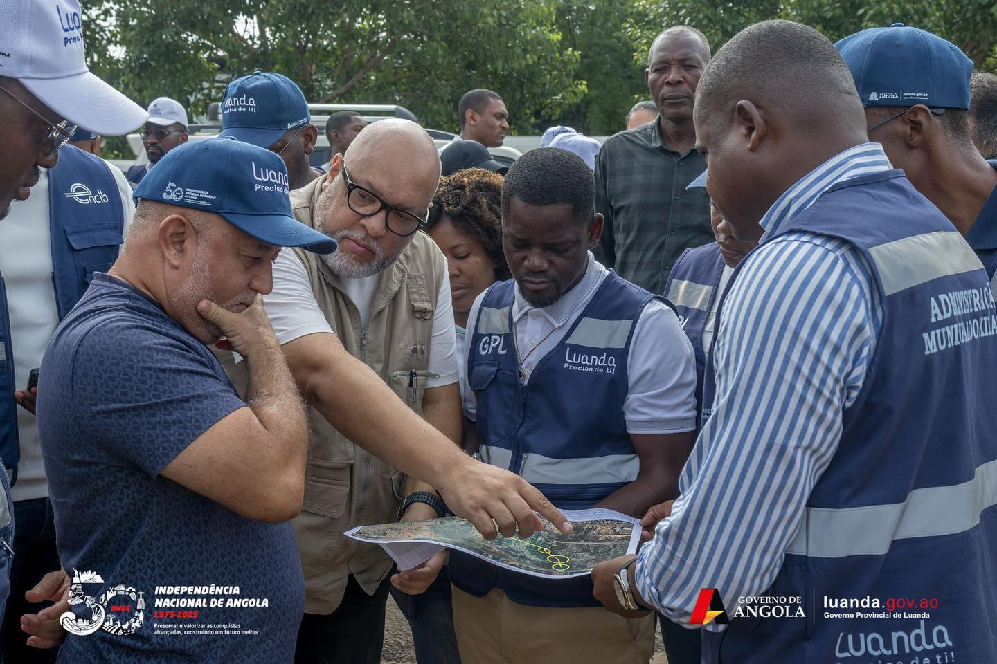 Governador de Luanda preocupado com construções ilegais no Kilamba